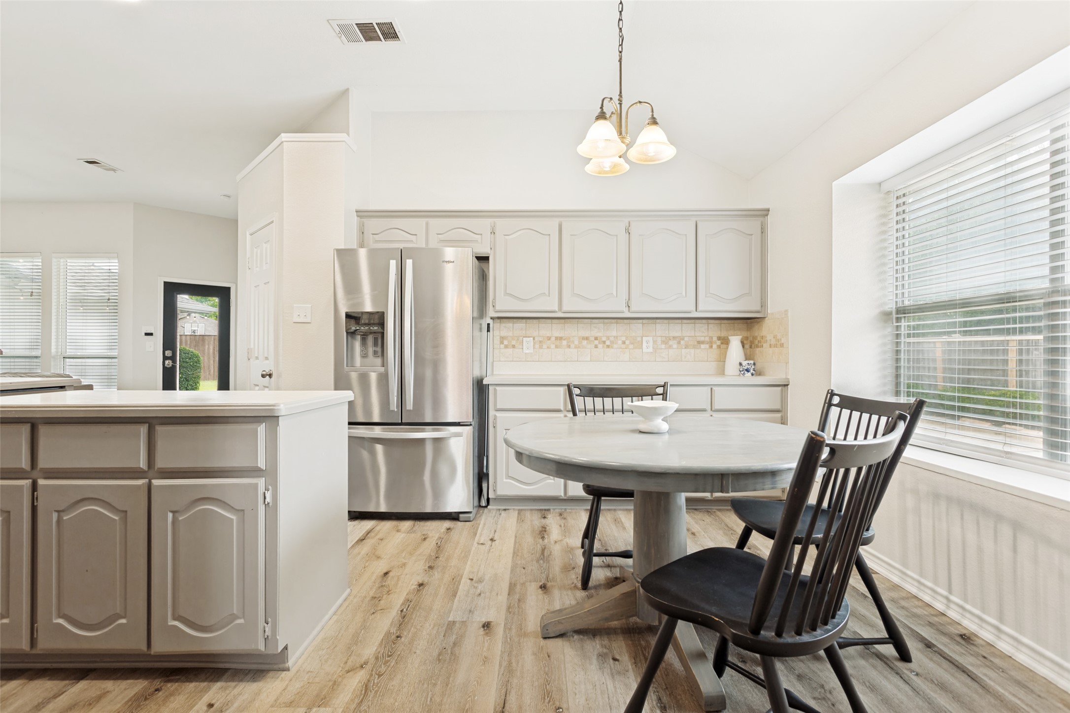 529 Lochwood Drive Murphy TX 75094