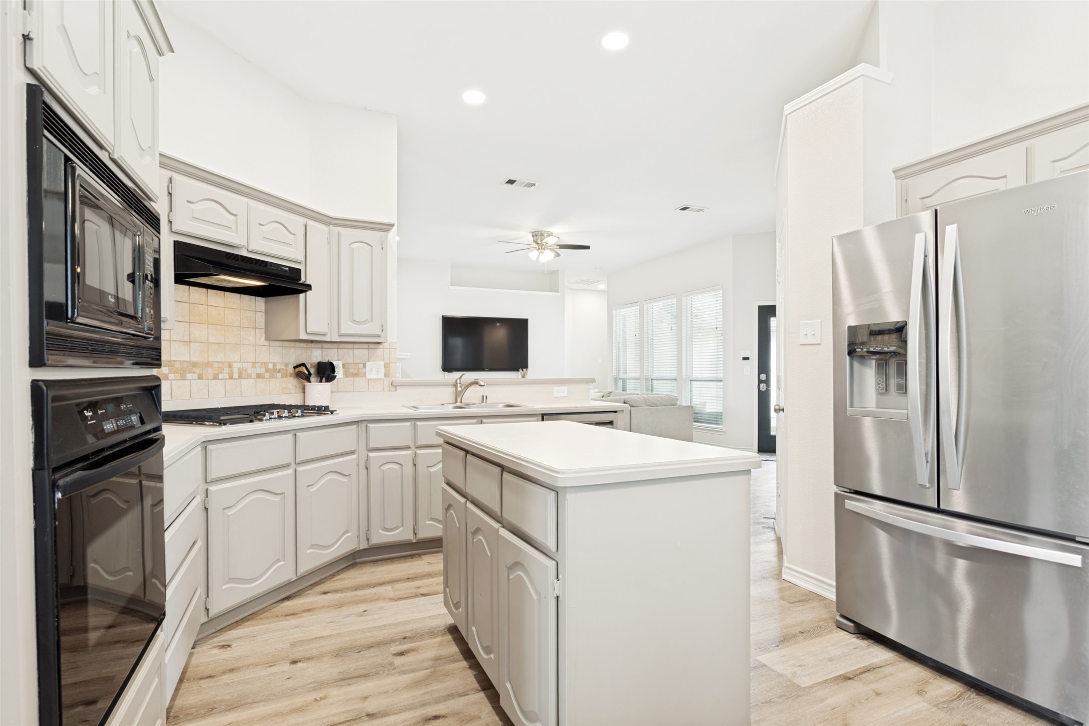 529 Lochwood Drive Murphy TX 75094