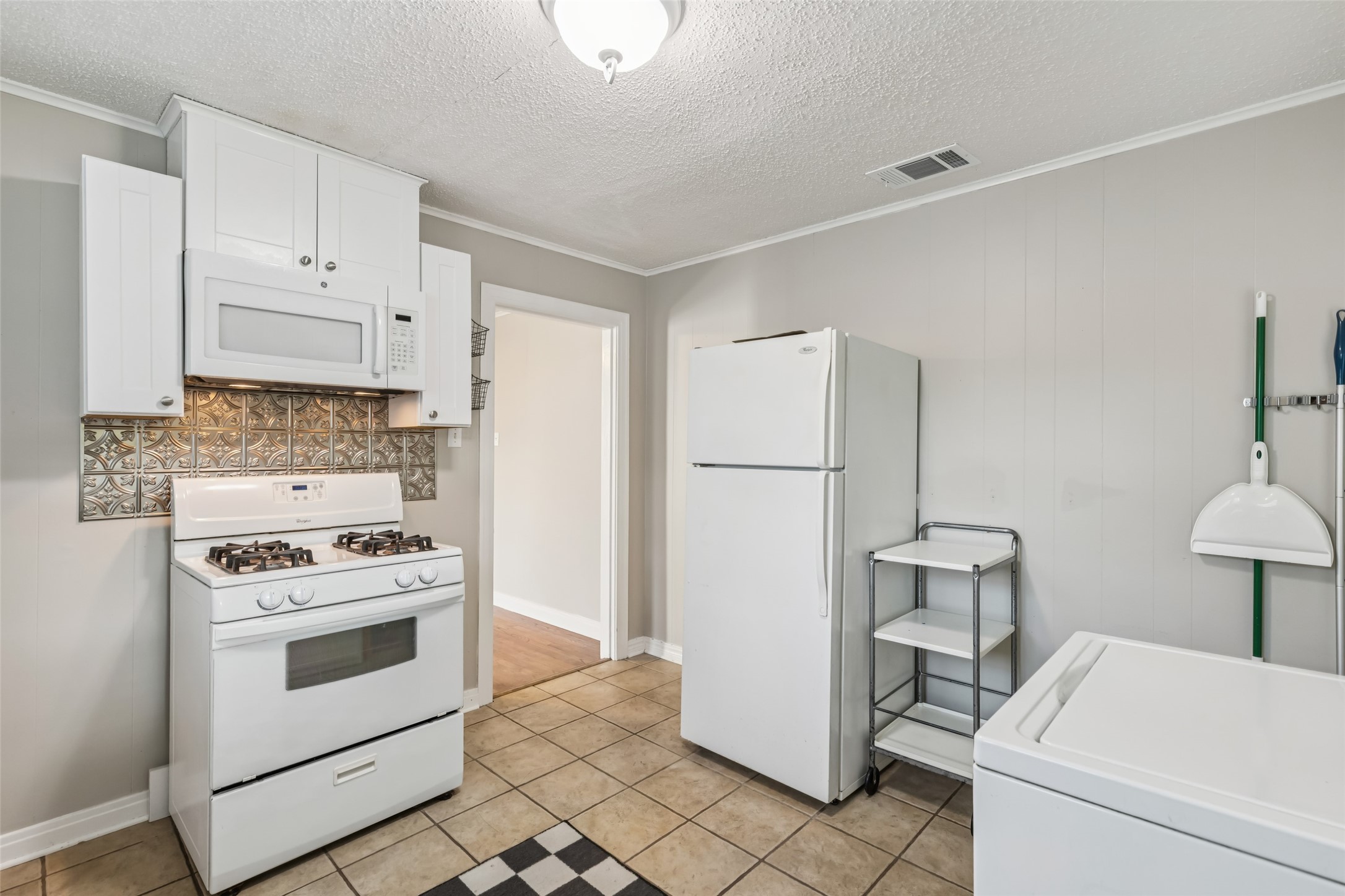 318 N Mckown Avenue Sherman TX 75092