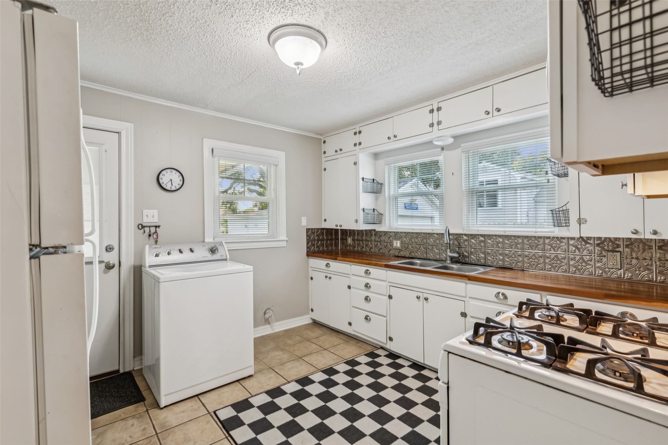 318 N Mckown Avenue Sherman TX 75092