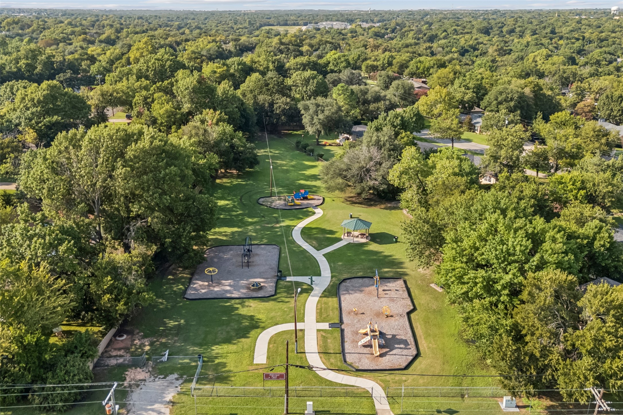 318 N Mckown Avenue Sherman TX 75092
