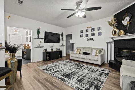 2831 Saint Johns Avenue Lancaster TX 75146