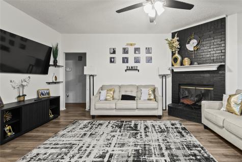 2831 Saint Johns Avenue Lancaster TX 75146