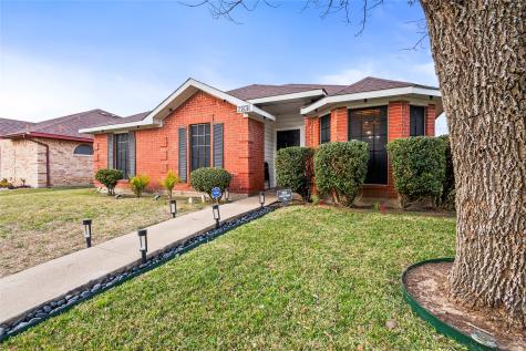 2831 Saint Johns Avenue Lancaster TX 75146