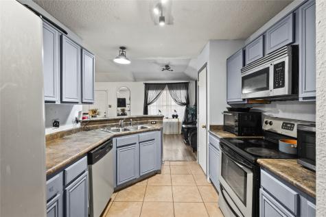 2831 Saint Johns Avenue Lancaster TX 75146