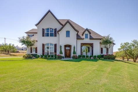 192 Bearclaw Circle Aledo TX 76008