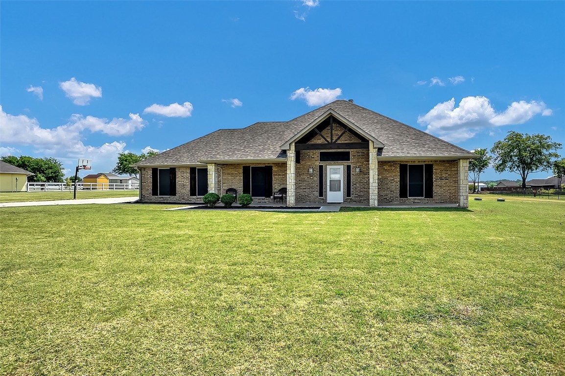 194 Prairie Crossing Court Howe TX 75459