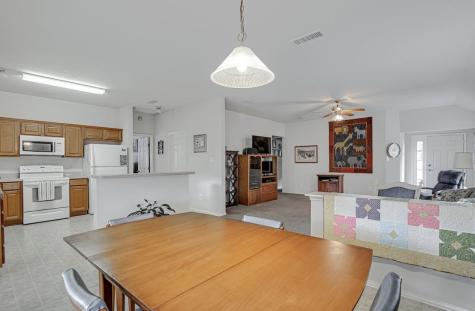 316 Angela Drive Burleson TX 76028