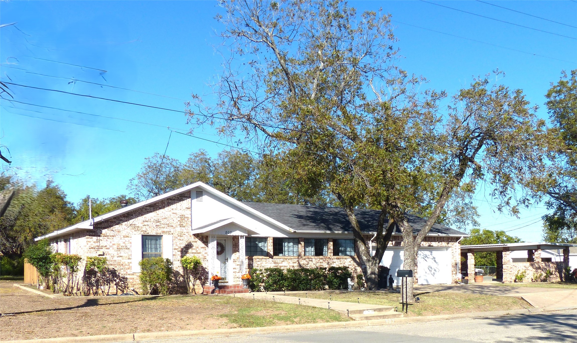 802 China Brady TX 76825