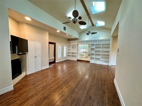 3848 Shorecrest Drive Dallas TX 75209