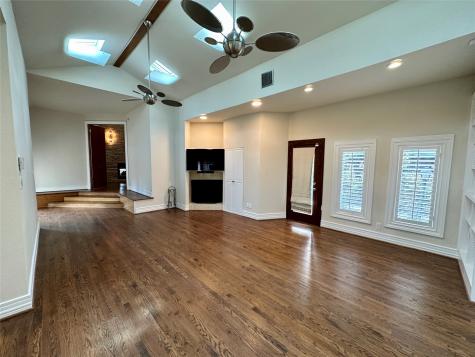 3848 Shorecrest Drive Dallas TX 75209
