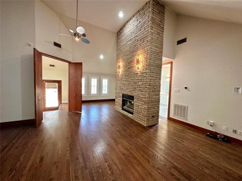 3848 Shorecrest Drive Dallas TX 75209