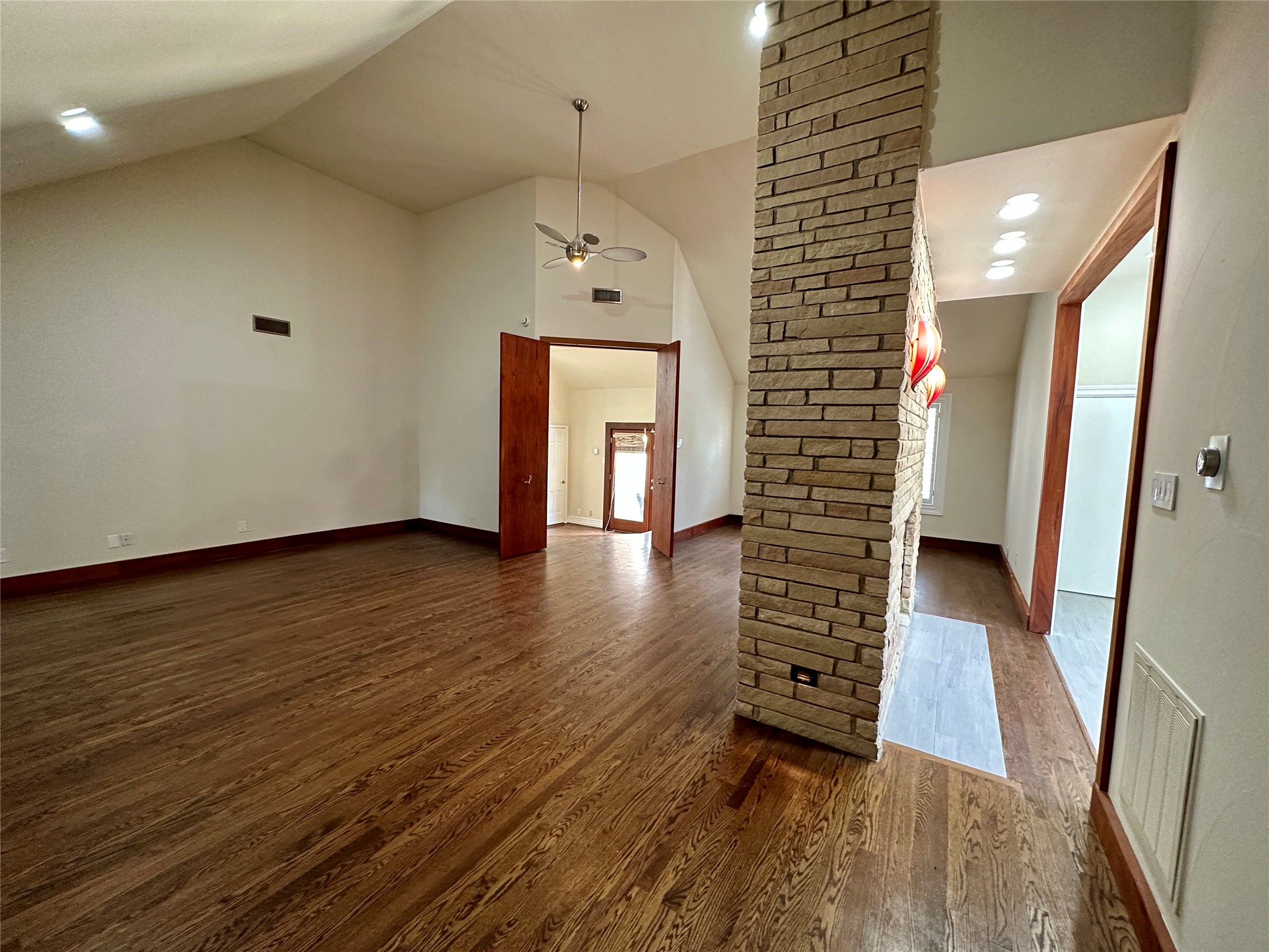 3848 Shorecrest Drive Dallas TX 75209