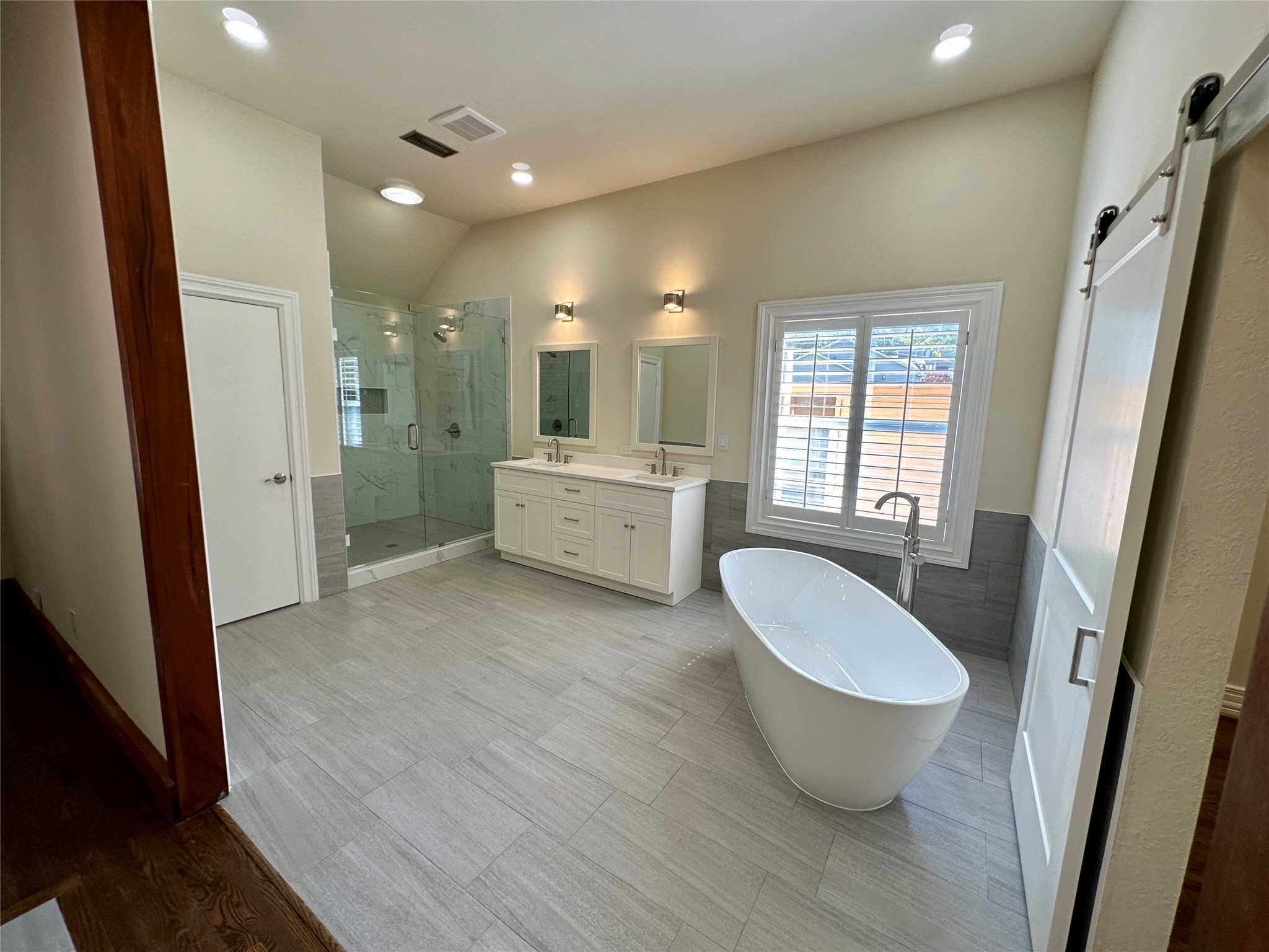 3848 Shorecrest Drive Dallas TX 75209