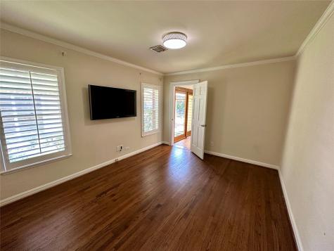 3848 Shorecrest Drive Dallas TX 75209
