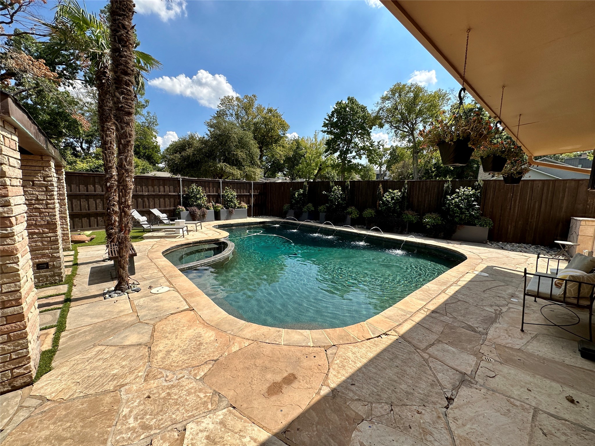 3848 Shorecrest Drive Dallas TX 75209
