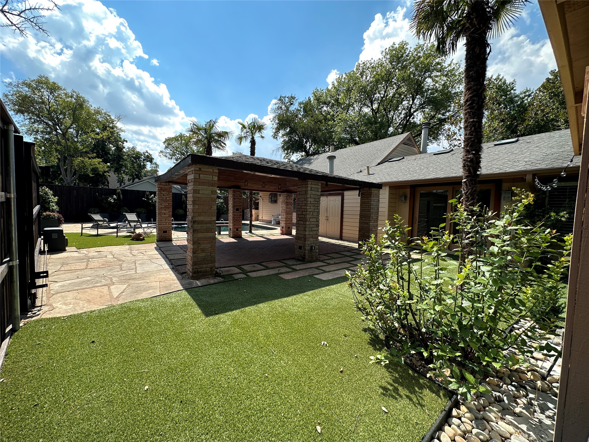 3848 Shorecrest Drive Dallas TX 75209