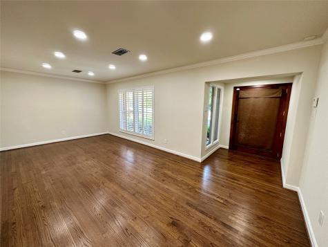 3848 Shorecrest Drive Dallas TX 75209
