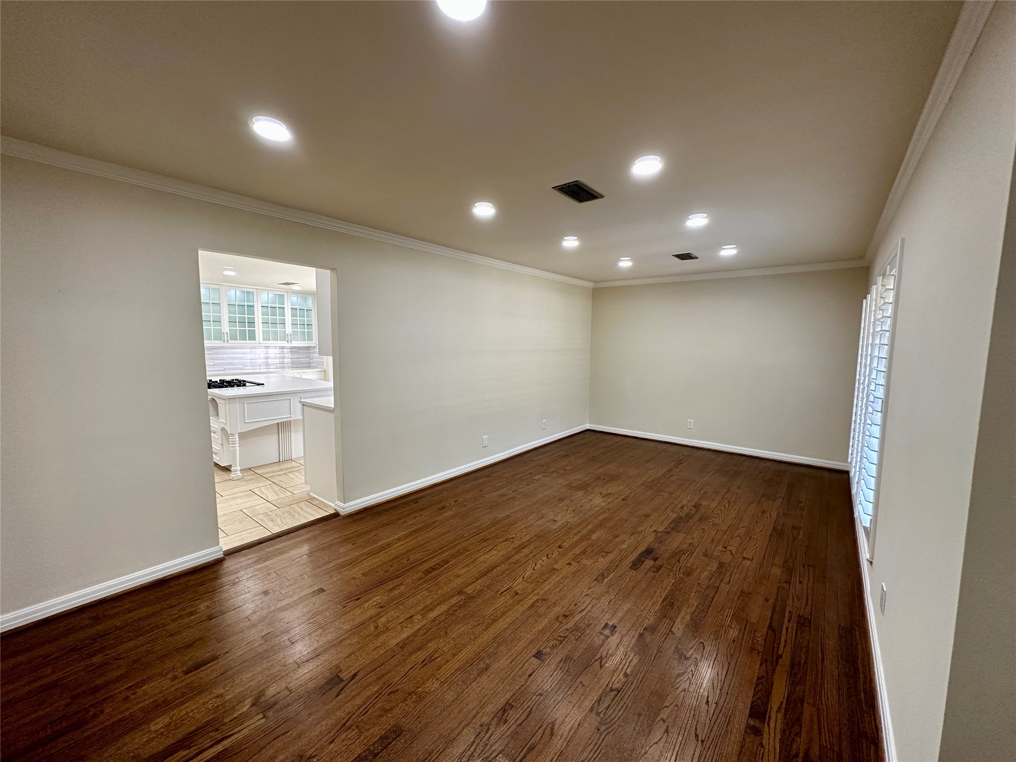 3848 Shorecrest Drive Dallas TX 75209