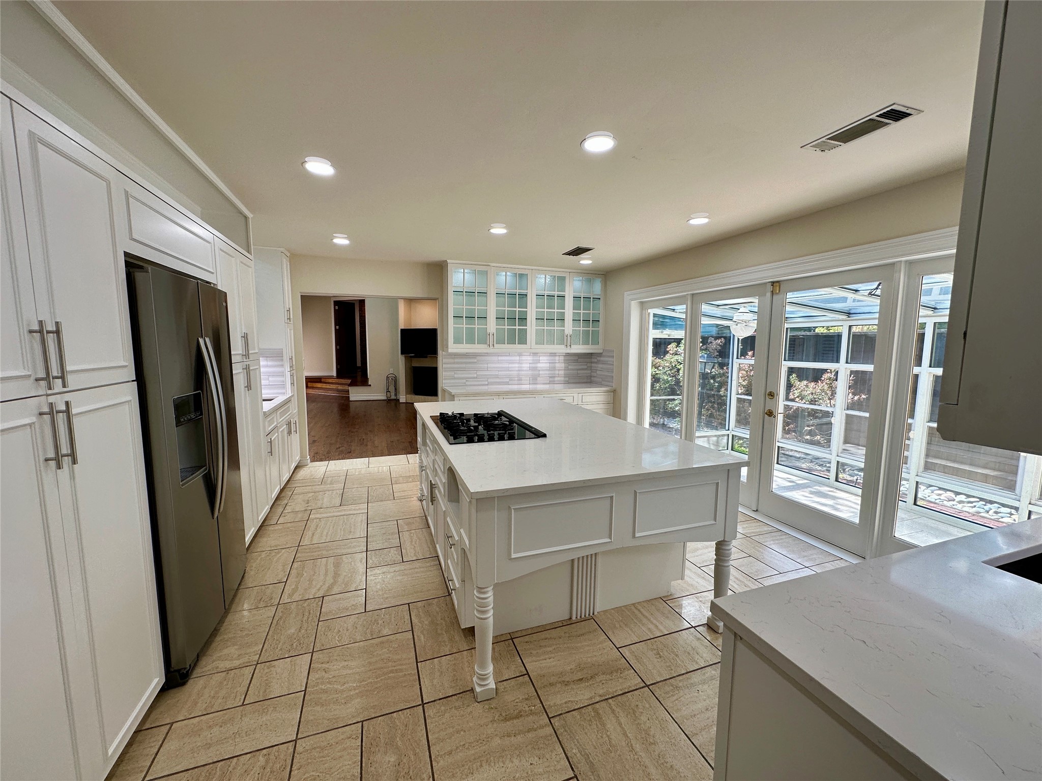 3848 Shorecrest Drive Dallas TX 75209