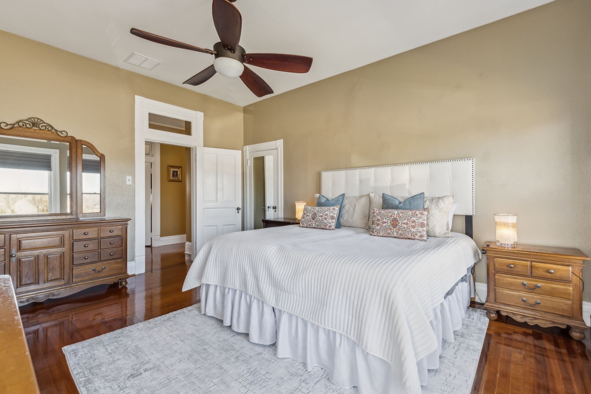 819 S Crockett Street Sherman TX 75090