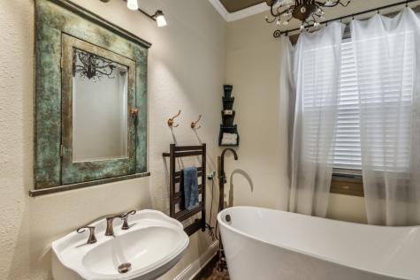 819 S Crockett Street Sherman TX 75090