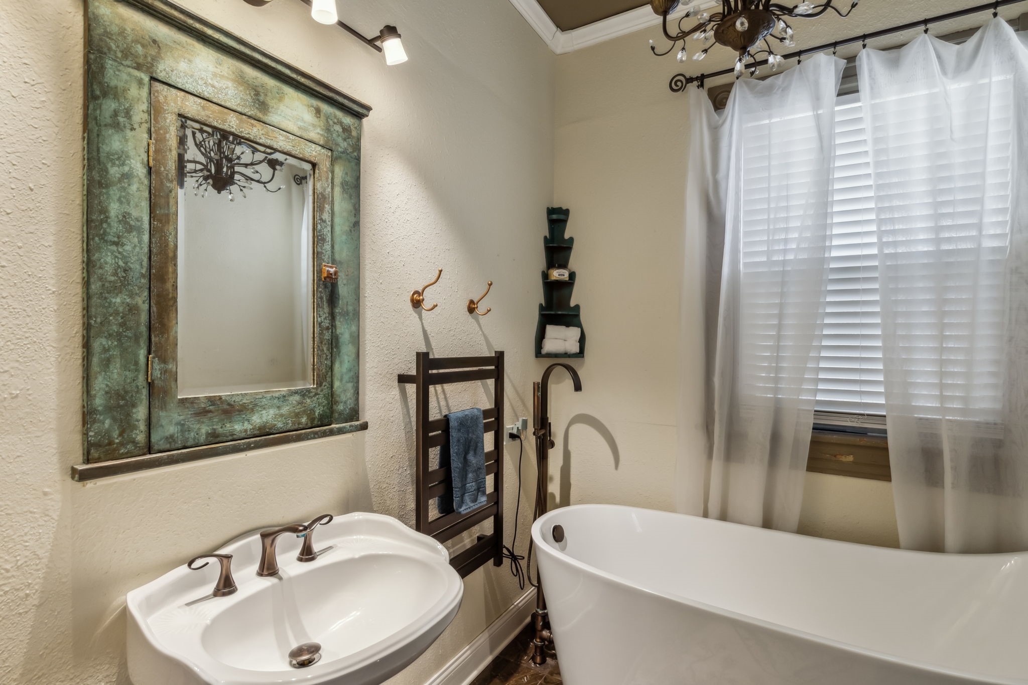 819 S Crockett Street Sherman TX 75090