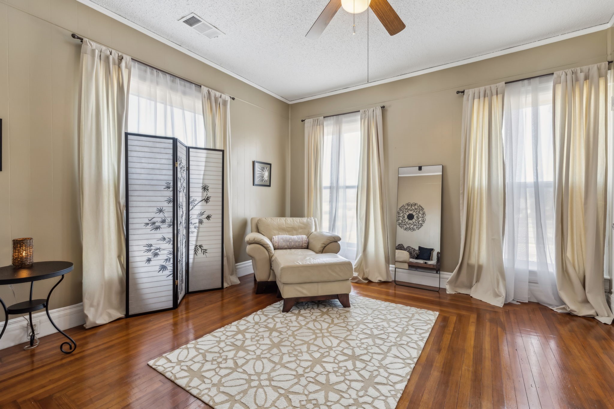 819 S Crockett Street Sherman TX 75090