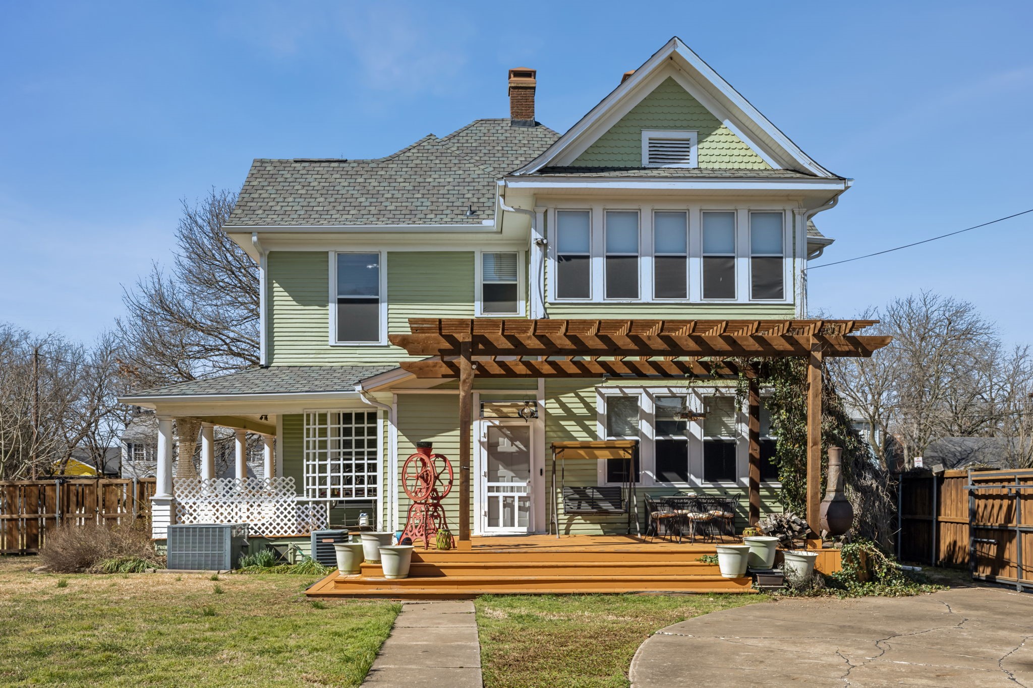 819 S Crockett Street Sherman TX 75090