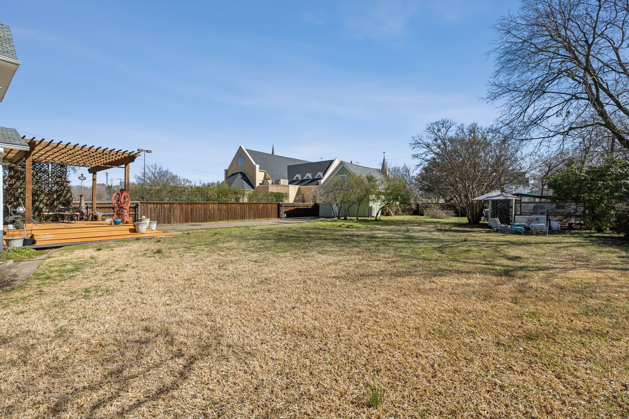 819 S Crockett Street Sherman TX 75090