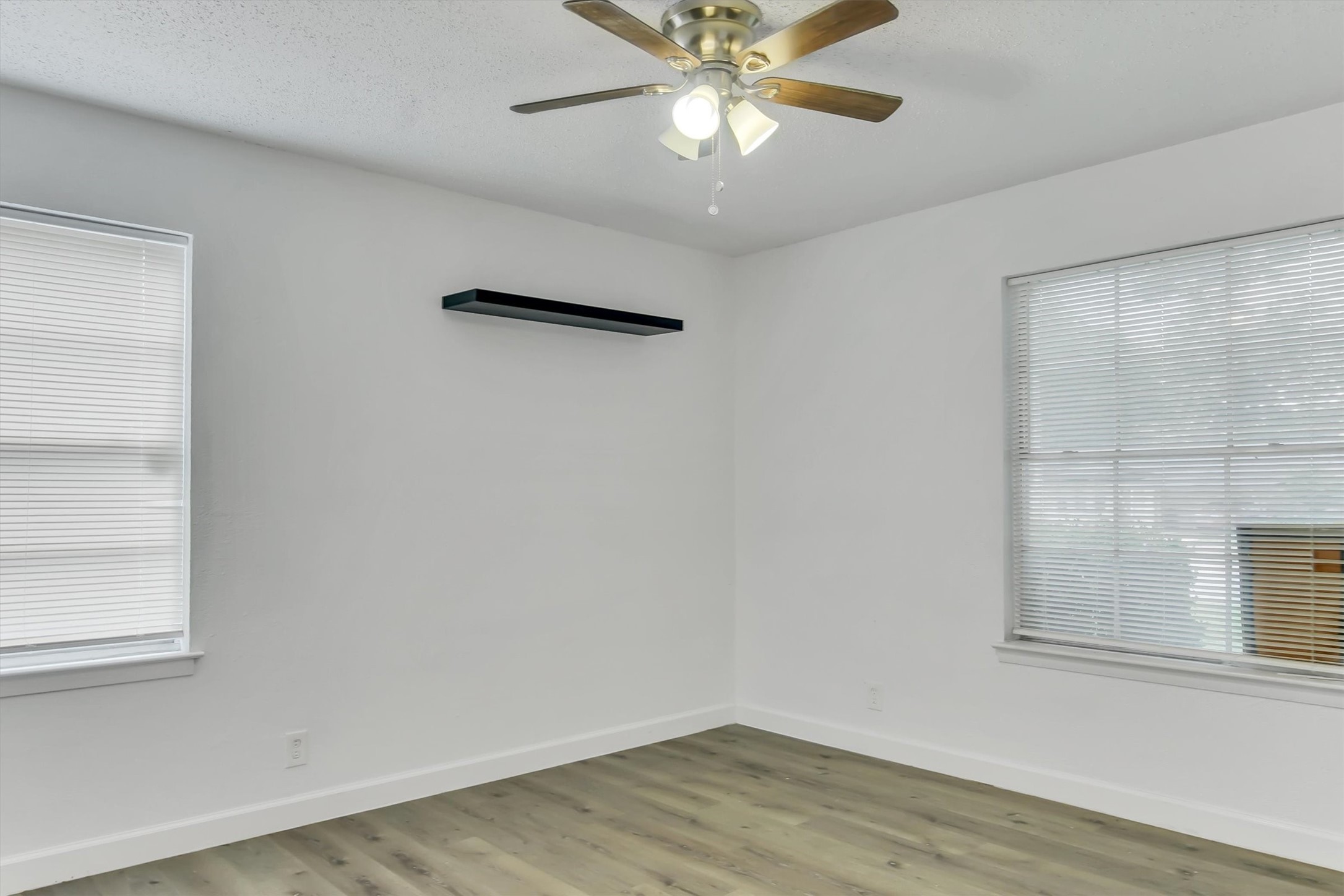 2007 E Park Row Drive Arlington TX 76010