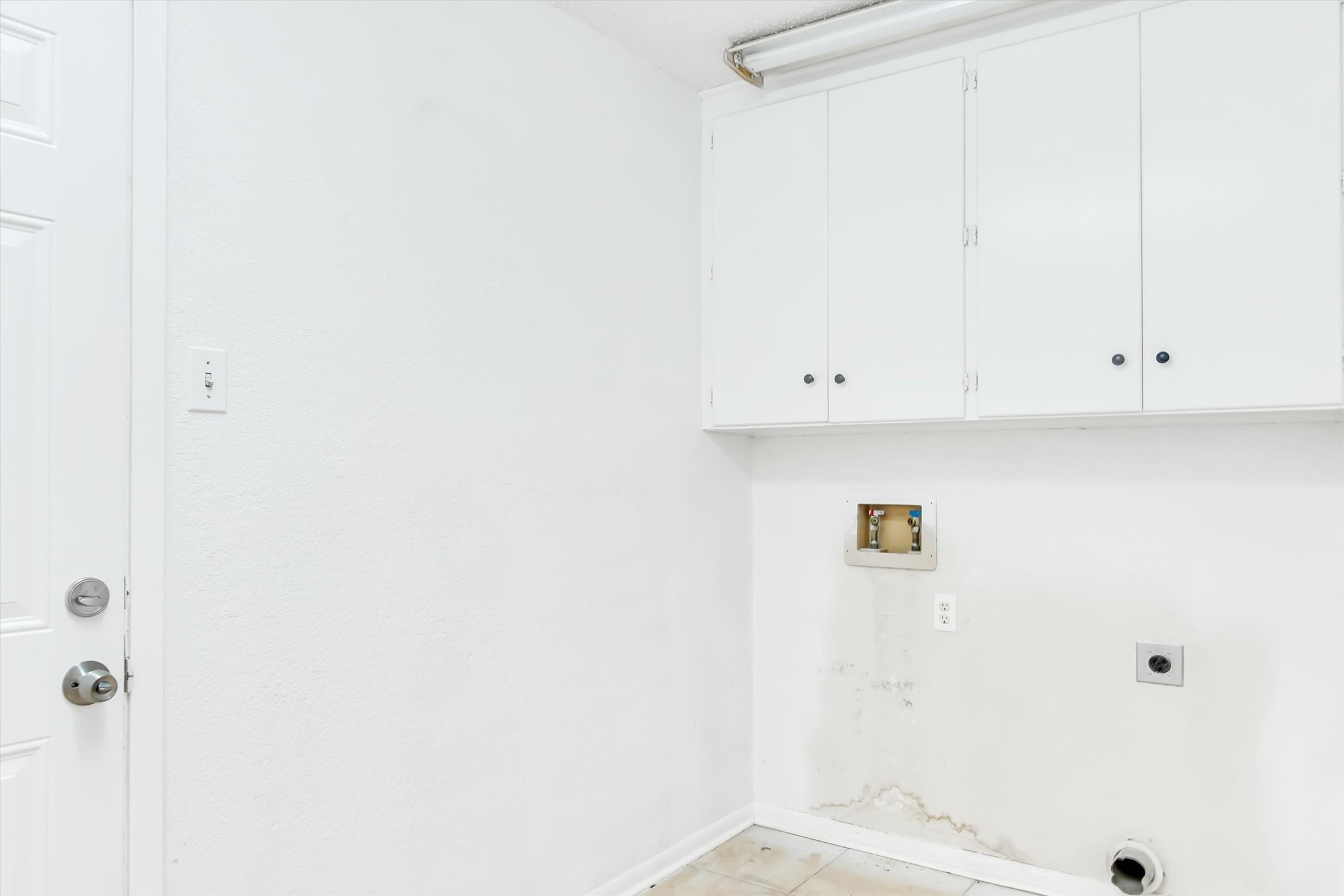 2007 E Park Row Drive Arlington TX 76010