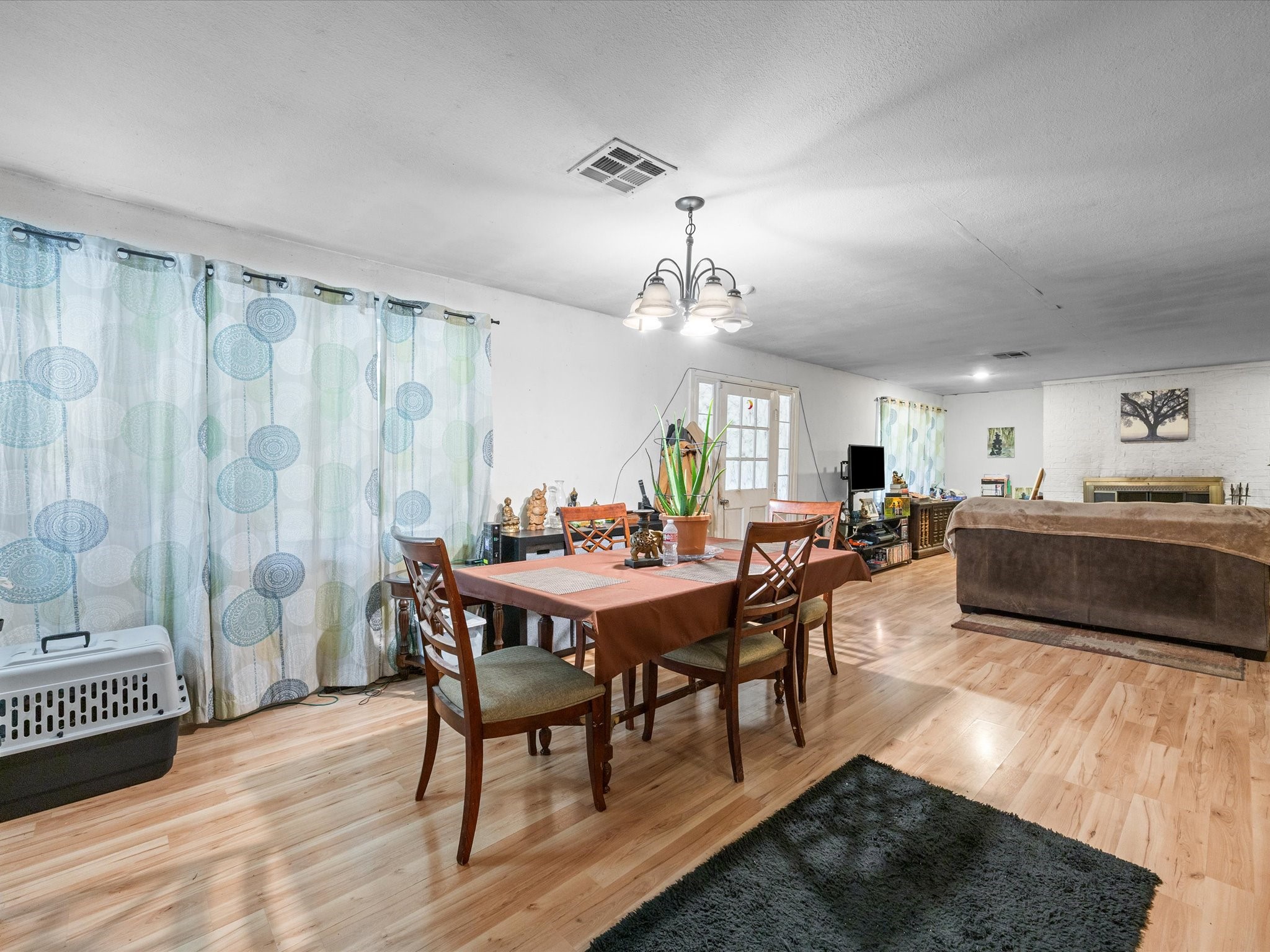 121 Little John Drive Desoto TX 75115