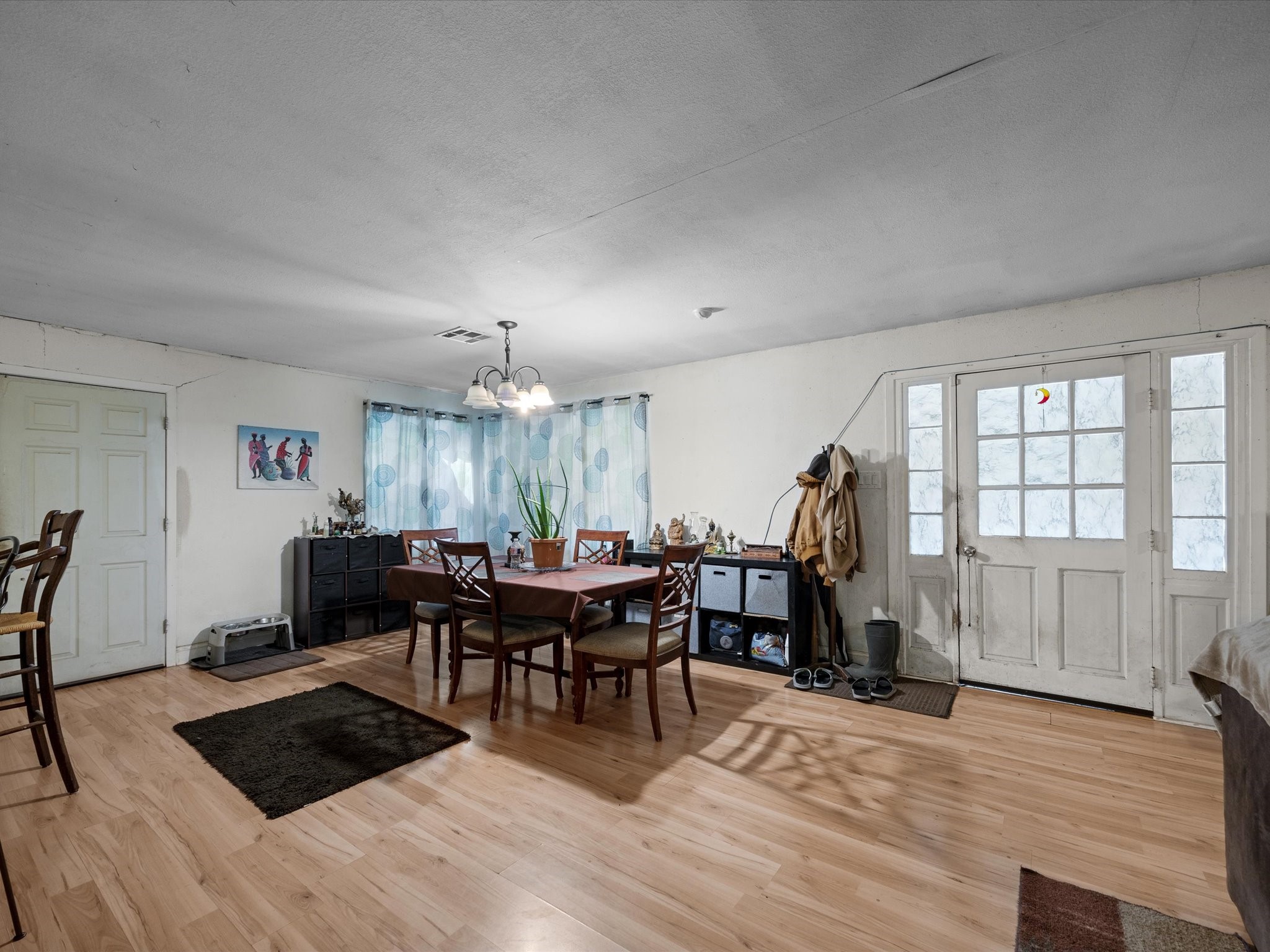121 Little John Drive Desoto TX 75115
