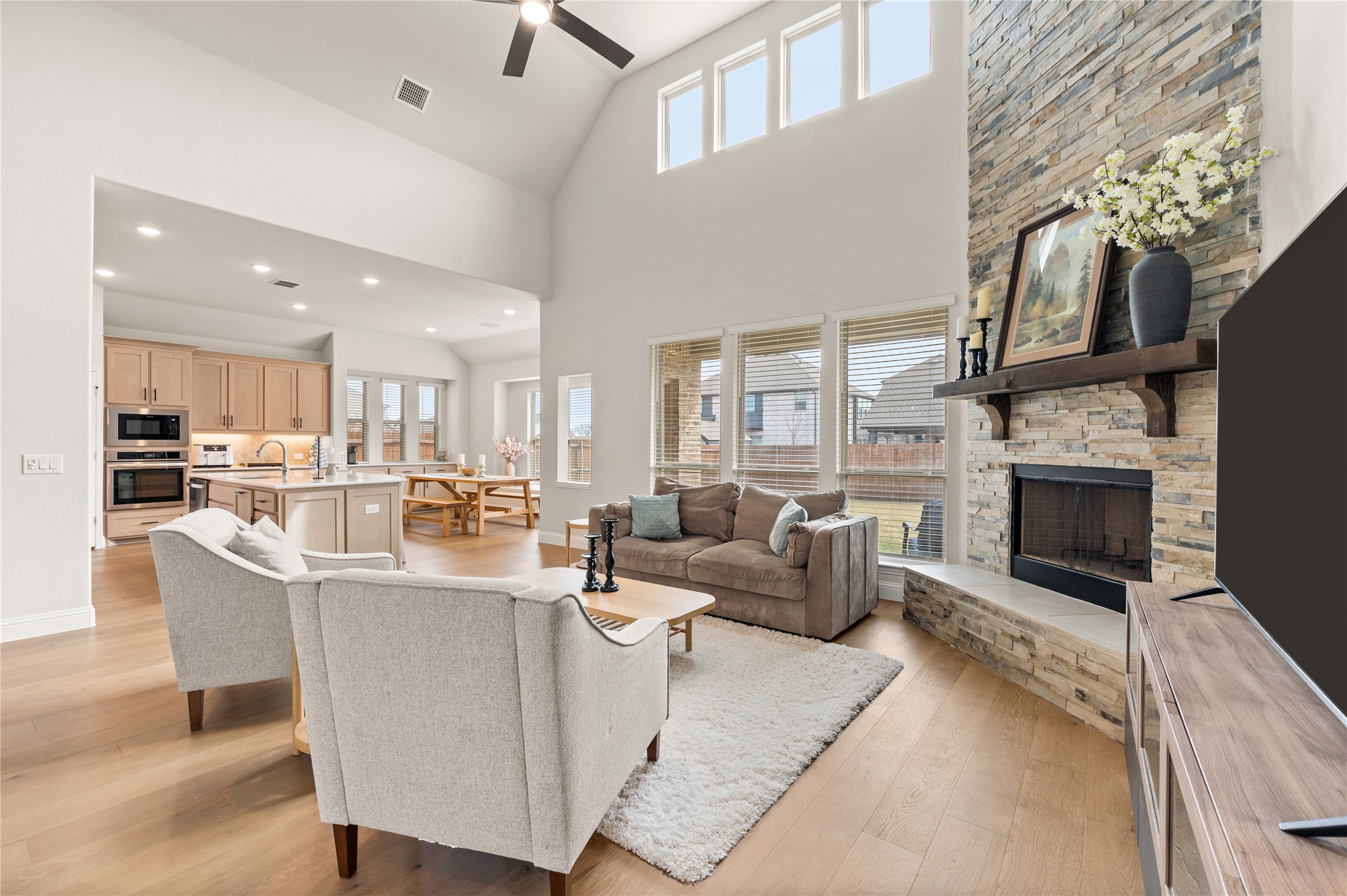 1003 Moss Grove Trail Justin TX 76247