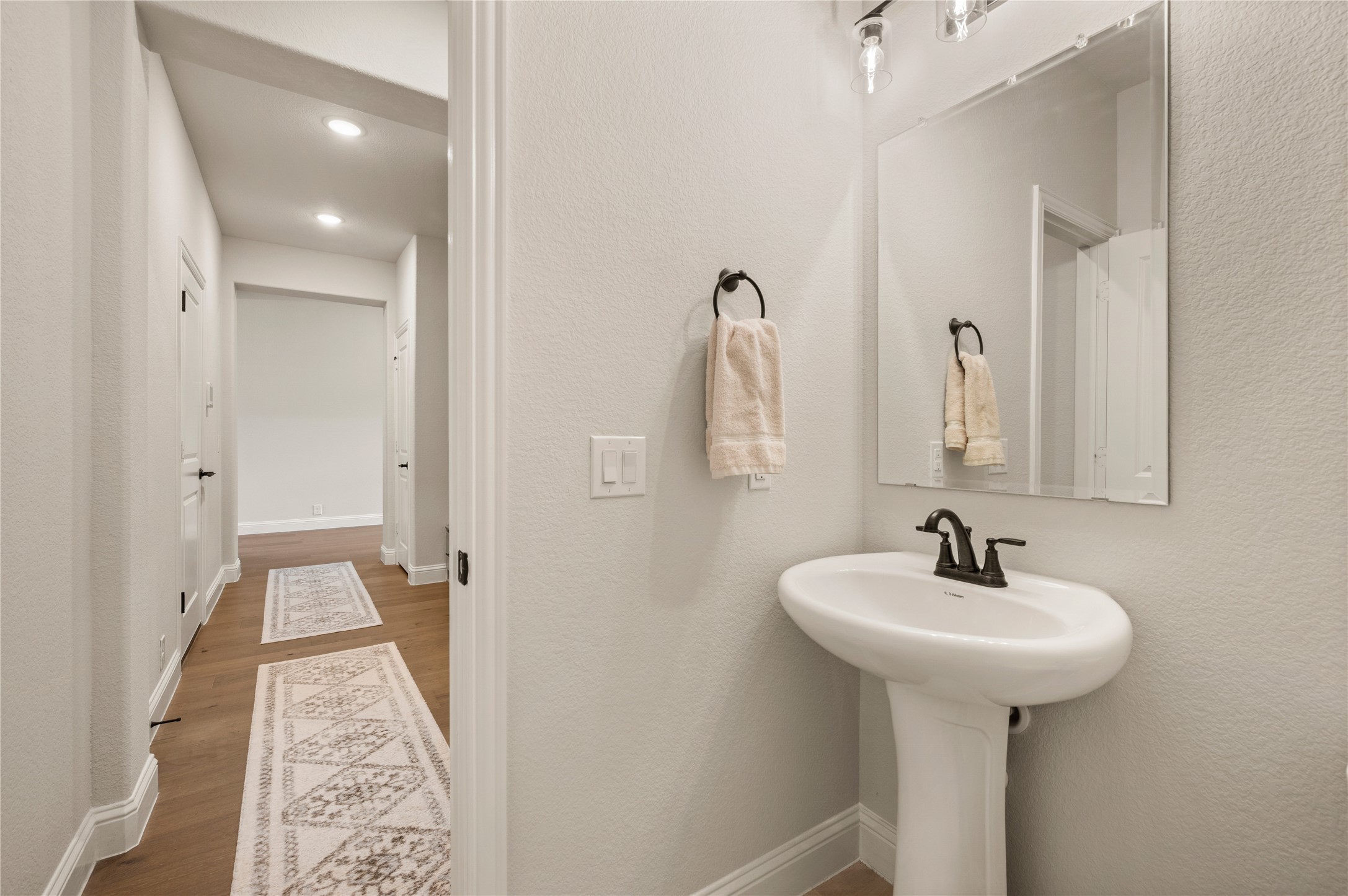 1003 Moss Grove Trail Justin TX 76247