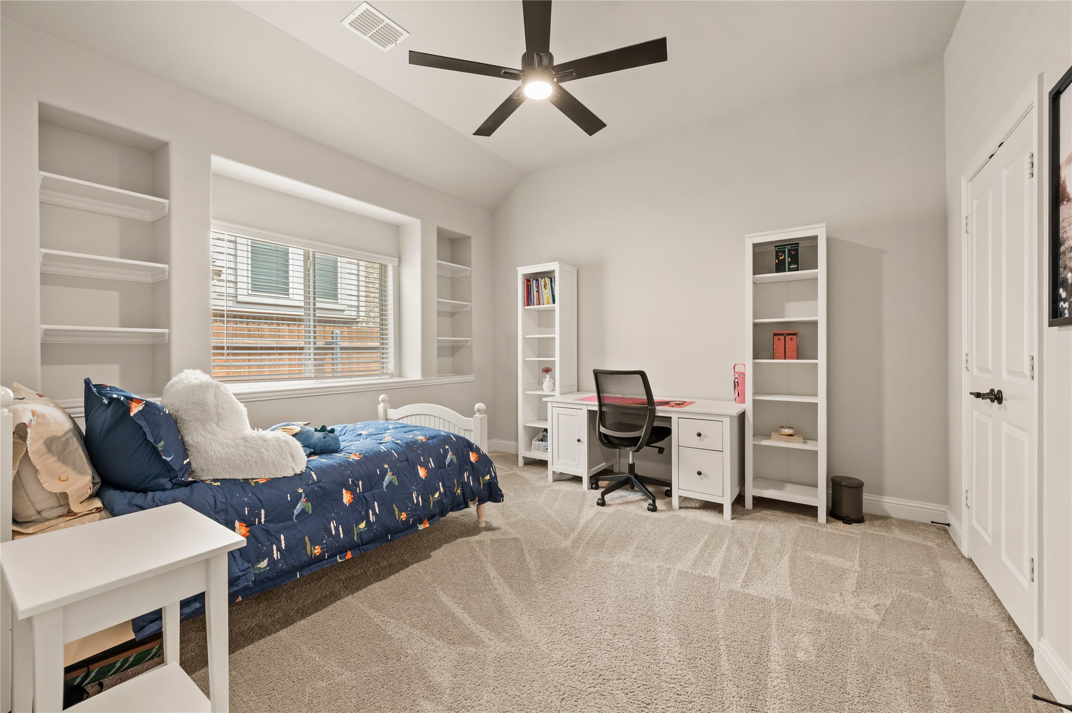 1003 Moss Grove Trail Justin TX 76247