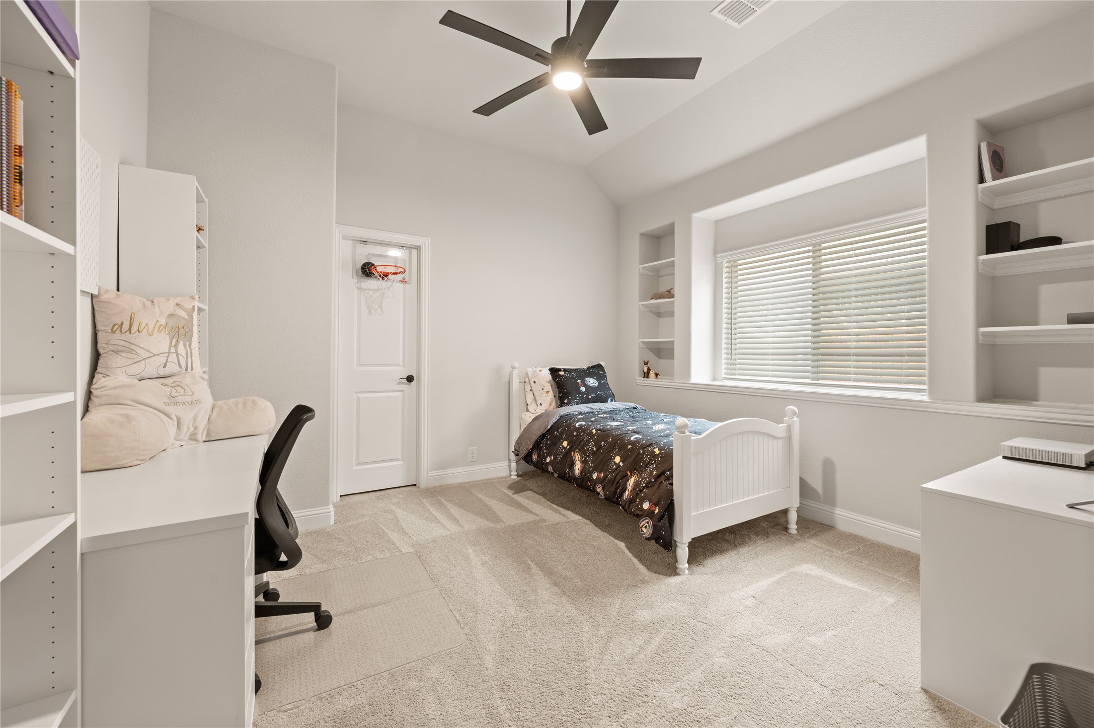 1003 Moss Grove Trail Justin TX 76247