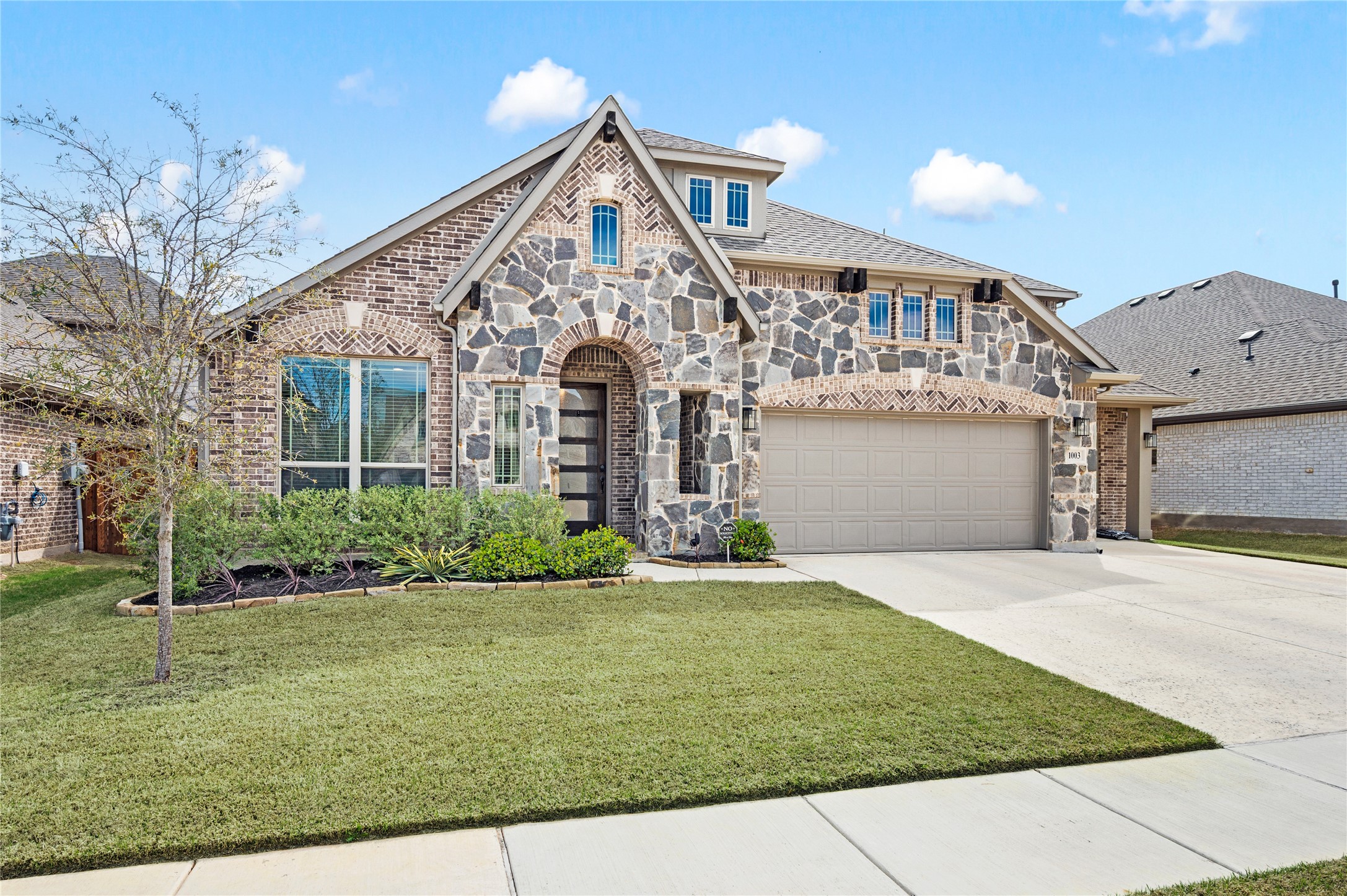 1003 Moss Grove Trail Justin TX 76247