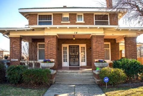 14 Chase Court Fort Worth TX 76110