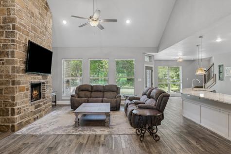 234 County Road 2309 Mineola TX 75773
