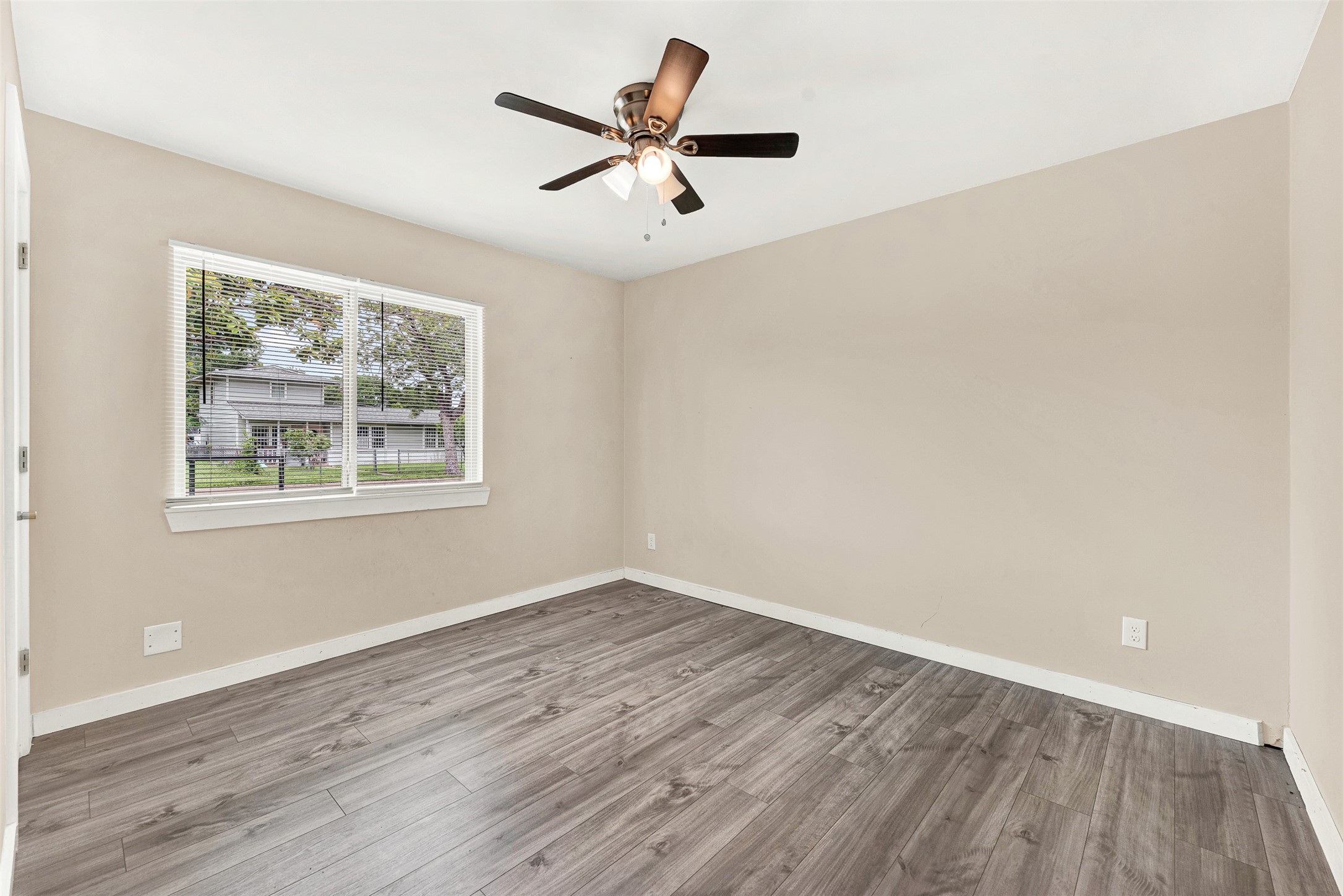 1032 Hoke Smith Drive Dallas TX 75224