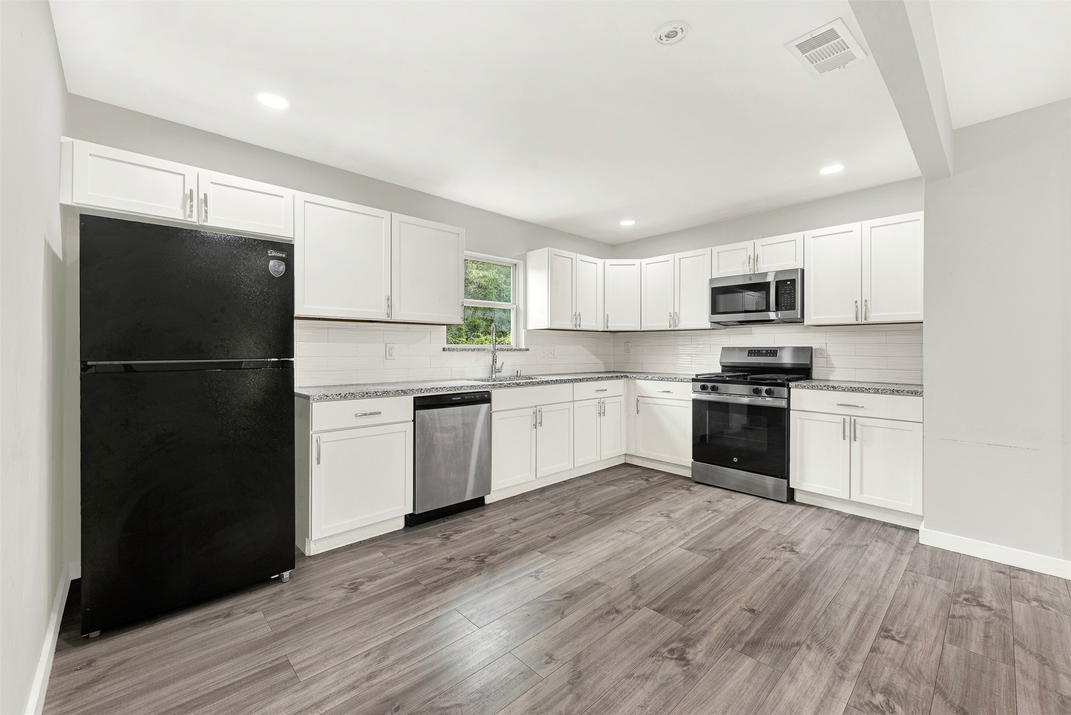 1032 Hoke Smith Drive Dallas TX 75224
