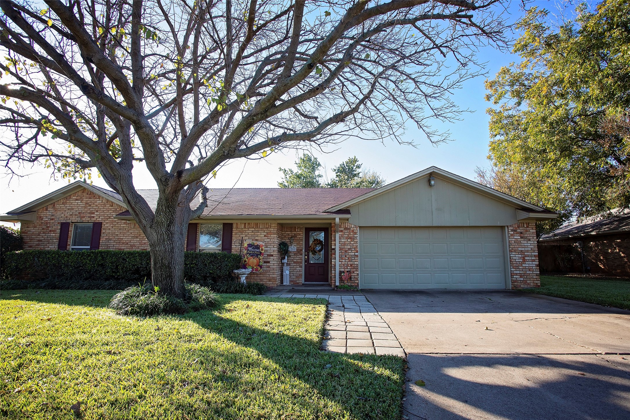1208 Randy Drive Graham TX 76450