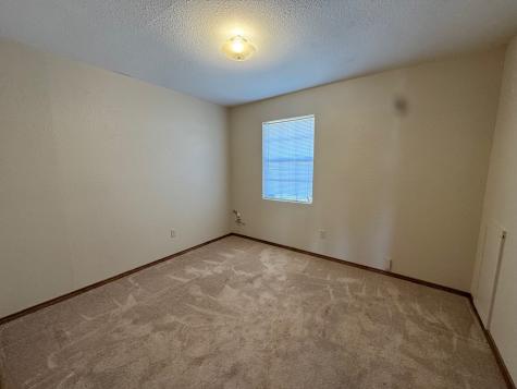 710 Charles Street Seymour TX 76380