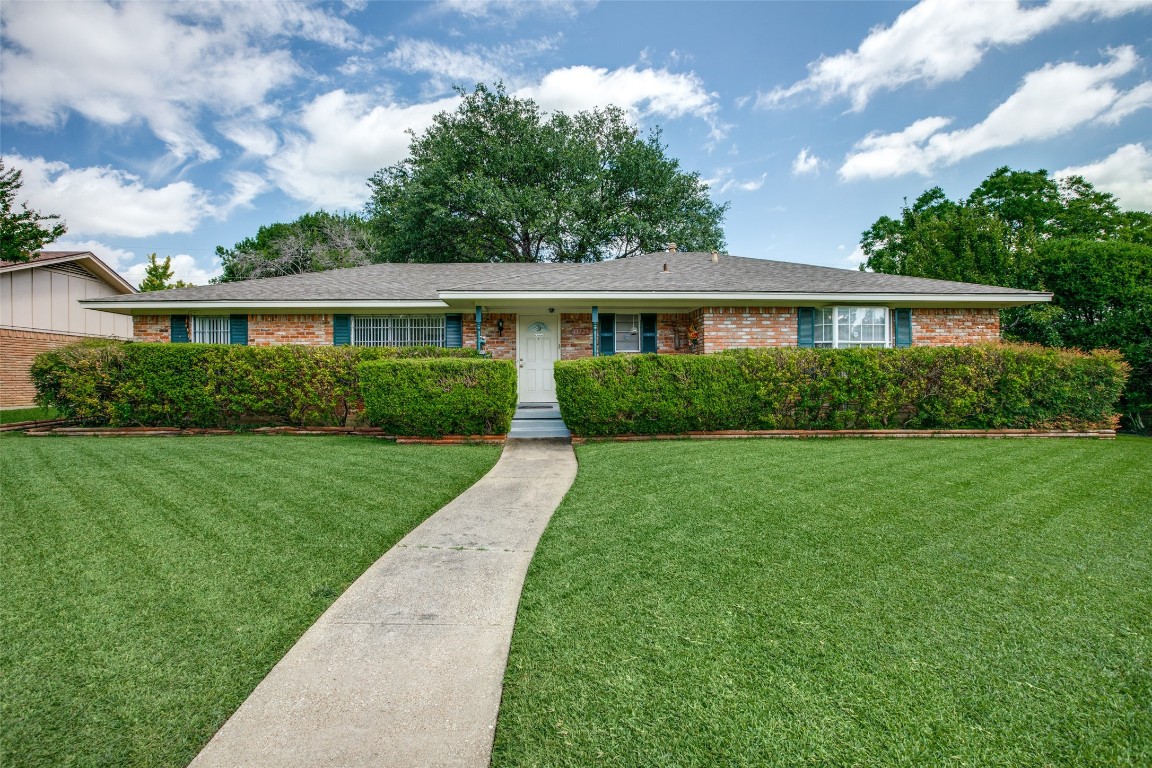 13729 Rolling Hills Lane Dallas TX 75240
