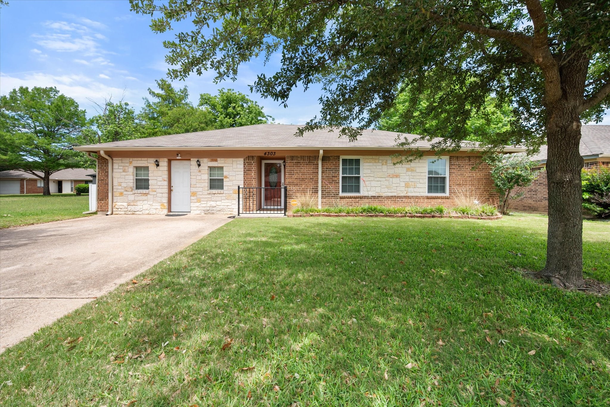 4303 Cypress Springs Court Arlington TX 76001