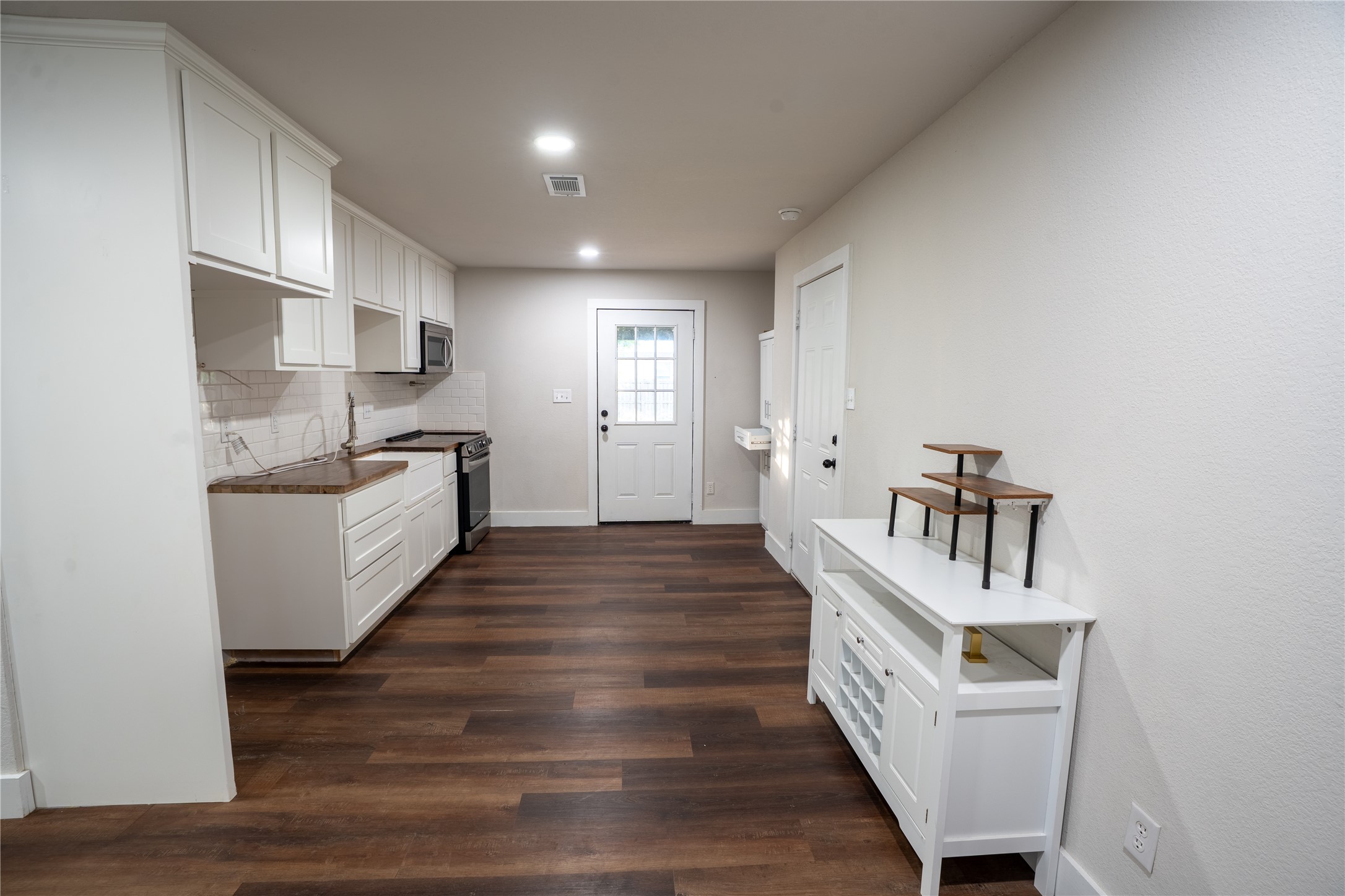 503 E Roosevelt Avenue Whitney TX 76692
