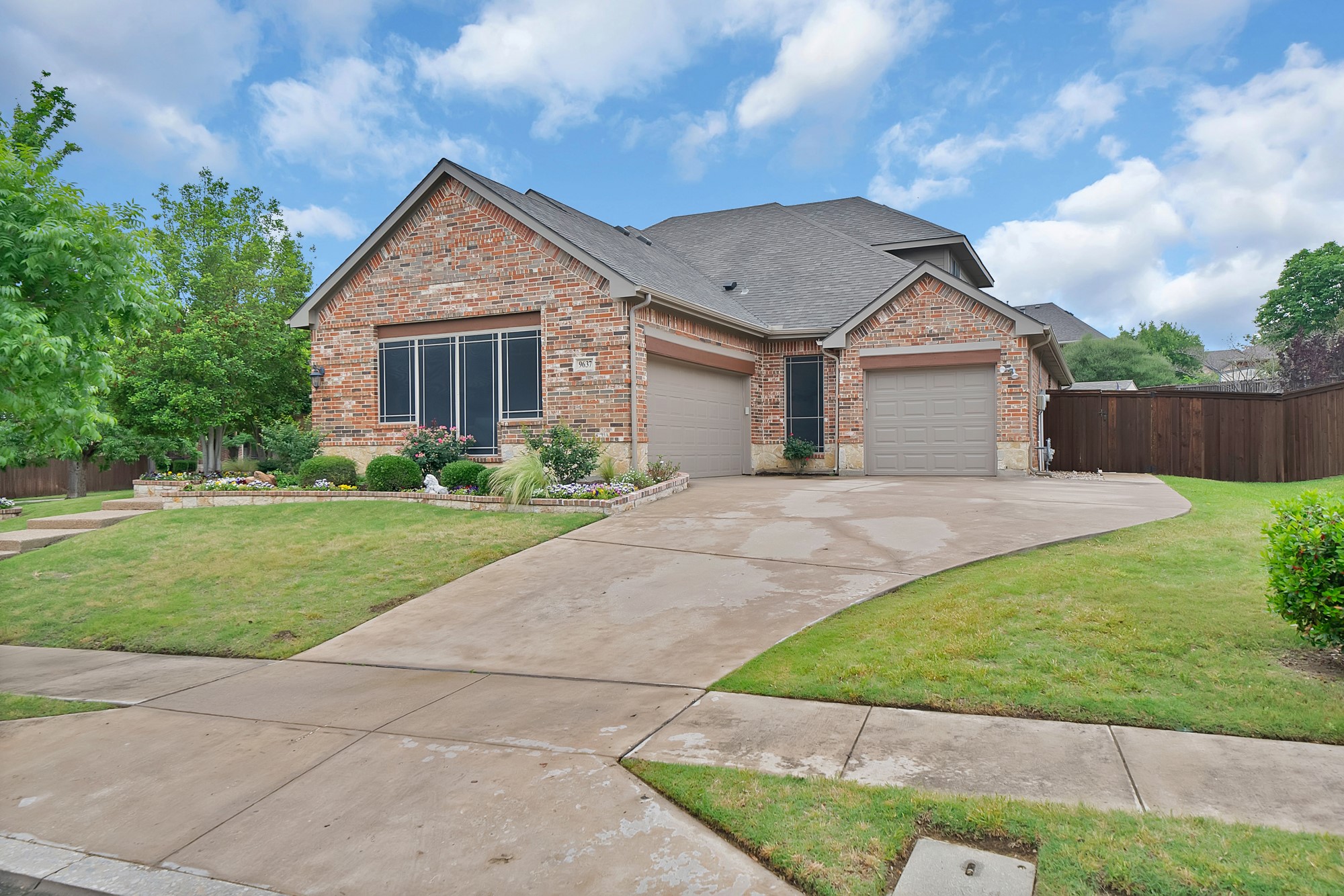 9637 Barksdale Drive Fort Worth TX 76244