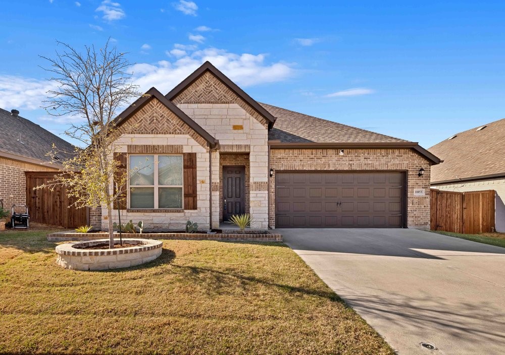 11853 Carlin Drive Fort Worth TX 76108